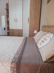 A bed or beds in a room at Monte Granatico