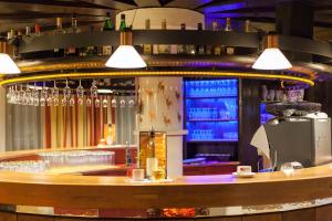 Lounge nebo bar v ubytování Hotel Neue Burg