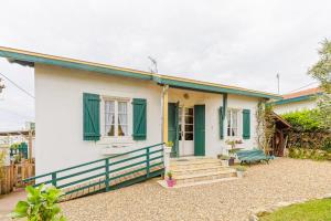 Photo de la galerie de l'établissement Toki Eder Anglet - Terrasse - Jardin - Océan -  4 chambres, à Anglet