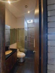 Koupelna v ubytování Espectacular Cabaña!!!