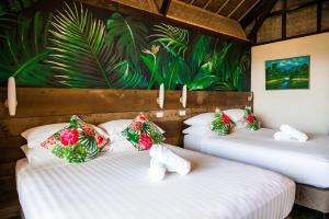Gallery image of Fox & The Firefly Cottages in Loboc