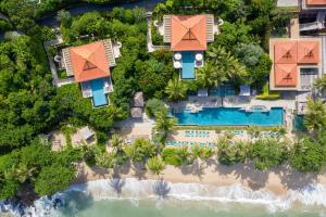 สระว่ายน้ำที่อยู่ใกล้ ๆ หรือใน Trisara Villas & Residences Phuket