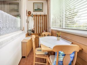 Fotografie z fotogalerie ubytování Apartment in Carinthia on Lake Woerthersee v destinaci Techelsberg am Worthersee