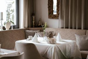 Posedenie v ubytovaní Garni Hotel Platzer