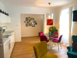 Kuchyň nebo kuchyňský kout v ubytování Gästeapartments Rossatz