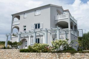 Bangunan di mana terletaknya apartmen