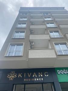 Das Gebäude in dem sich das Aparthotel befindet