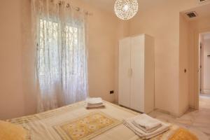 Gallery image of TWO BEDROOMS Leonor Dávalos in Seville