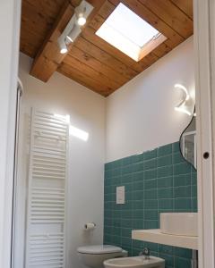 A bathroom at La Terrazza Azzurra Még 37 kép
