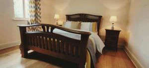 Postel nebo postele na pokoji v ubytování 'Kealan' Luxury Double Room