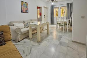 A seating area at Two Bedrooms Leonor Davalos 2