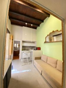 A kitchen or kitchenette at Casa Berenice