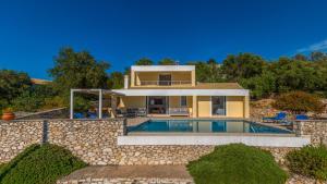 Πισίνα στο ή κοντά στο Villa Nika