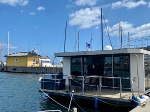 Hausboot Ferienhaus Captains Boat