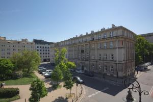 Budova, v ktorej sa apartmán nachádza