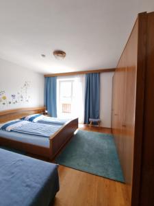 Postel nebo postele na pokoji v ubytování Ferienwohnung Schaller