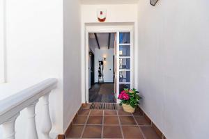 Fotografia z galérie ubytovania 64-Luxury Villa with Jacuzzi & Pool in Mijas! v destinácii Mijas