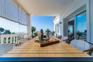 Balkón nebo terasa v ubytování 64-Luxury Villa with Jacuzzi & Pool in Mijas!