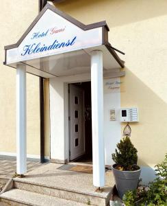 Exteriér nebo vchod ubytování Hotel garni Kleindienst