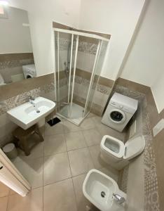 A bathroom at Appartamento Carlo Alberto