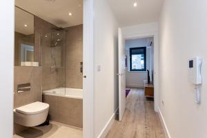 Koupelna v ubytování Pillo Rooms Serviced Apartments - Manchester + 59 fotografií