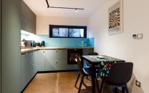 Afbeelding uit fotogalerij van Stylish City Apartment in Split +31 foto's