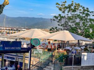 Γενική θέα στο βουνό ή θέα στο βουνό από  αυτό το ξενοδοχείο διαμερισμάτων +37 φωτογραφίες