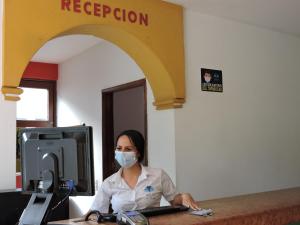 Hosté ubytování Hotel y Restaurante Mesón del Gitano + 13 fotografií