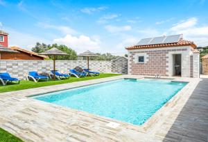 Πισίνα στο ή κοντά στο Casa Torre de Meca 1 Shared Pool