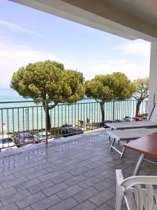 Gallery image of Casa Caterina Lake View Holidays in Peschiera del Garda