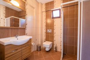 Gallery image of Evcan Apart in Turgut