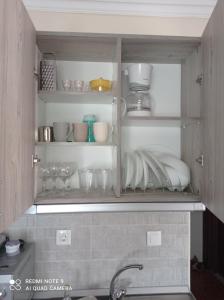 A kitchen or kitchenette at Almyriki studio
