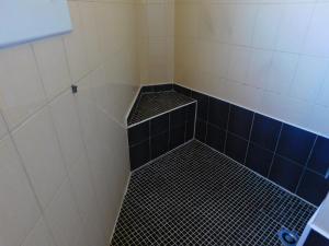 A bathroom at GMID IMMO A226 Moli de Vent 1