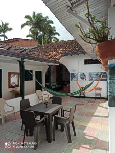 Pati o zona exterior de Hostal Donde Jose