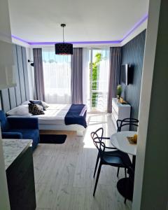 A seating area at Apartament Golden Loft Studio Mielno - 100m od plaży
