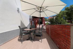 Fotografie z fotogalerie ubytování Apartments Smoky M v Novalji