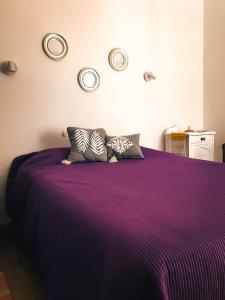 Un pat sau paturi într-o cameră la Santa Rosa