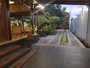 Fotografija v galeriji nastanitve Omah Nayan v mestu Yogyakarta