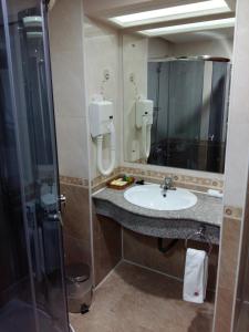 Fotografie z fotogalerie ubytování Asia Grand Hotel v destinaci Dušanbe + 34 fotografií