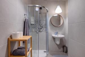 Koupelna v ubytování Sliema Creek Suites