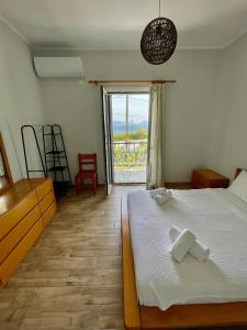 Gallery image of Cosy Apartment With Sea View Close To The Beach in Nikiana