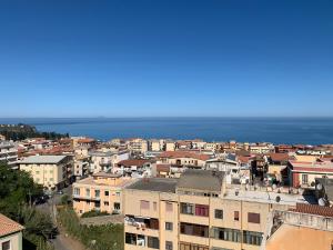 A general sea view or a sea view taken from a vendégházakat