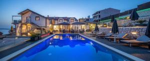 Bazén v ubytování Crikvenica Apartment 19 nebo v jeho okolí