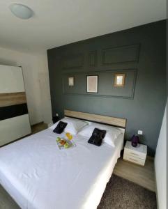 Ένα ή περισσότερα κρεβάτια σε δωμάτιο στο Holiday house Gorica