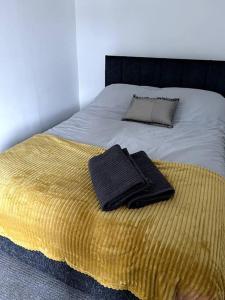 Ένα ή περισσότερα κρεβάτια σε δωμάτιο στο Quay33 Deluxe Apartment, Barbican, Plymouth