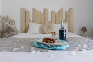 Posteľ alebo postele v izbe v ubytovaní Ble Oneiro villa CRYSTAL