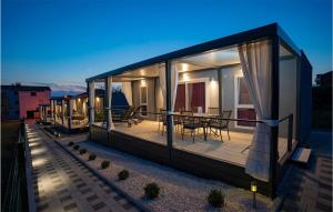 Balkón nebo terasa v ubytování Gorgeous Home In Sveti Filip I Jakov + 21 fotografií