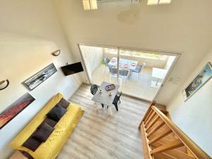Fotografia z galérie ubytovania Appartement 2 pièces à Porticcio avec climatisation et terrasse - FR-1-61-580 v destinácii Grosseto-Prugna