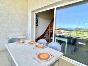 Fotografia z galérie ubytovania Appartement 2 pièces à Porticcio avec climatisation et terrasse - FR-1-61-580 v destinácii Grosseto-Prugna