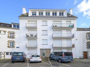 Zdjęcie z galerii obiektu Studio Charmant avec Vue sur Port - Proche Commerces et Plages, Étel, Morbihan - FR-1-479-127 w mieście Étel +2 zdjęcia